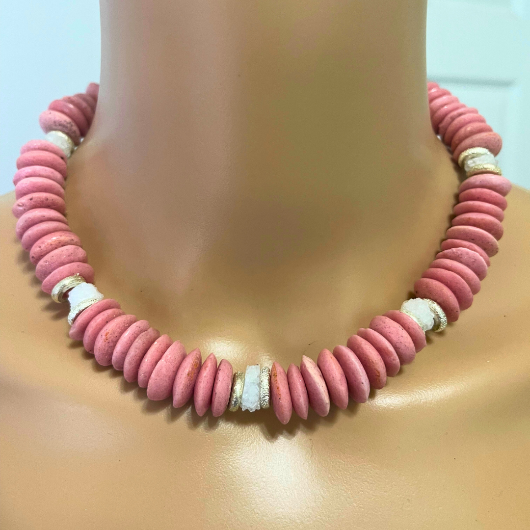 Collar África rosada