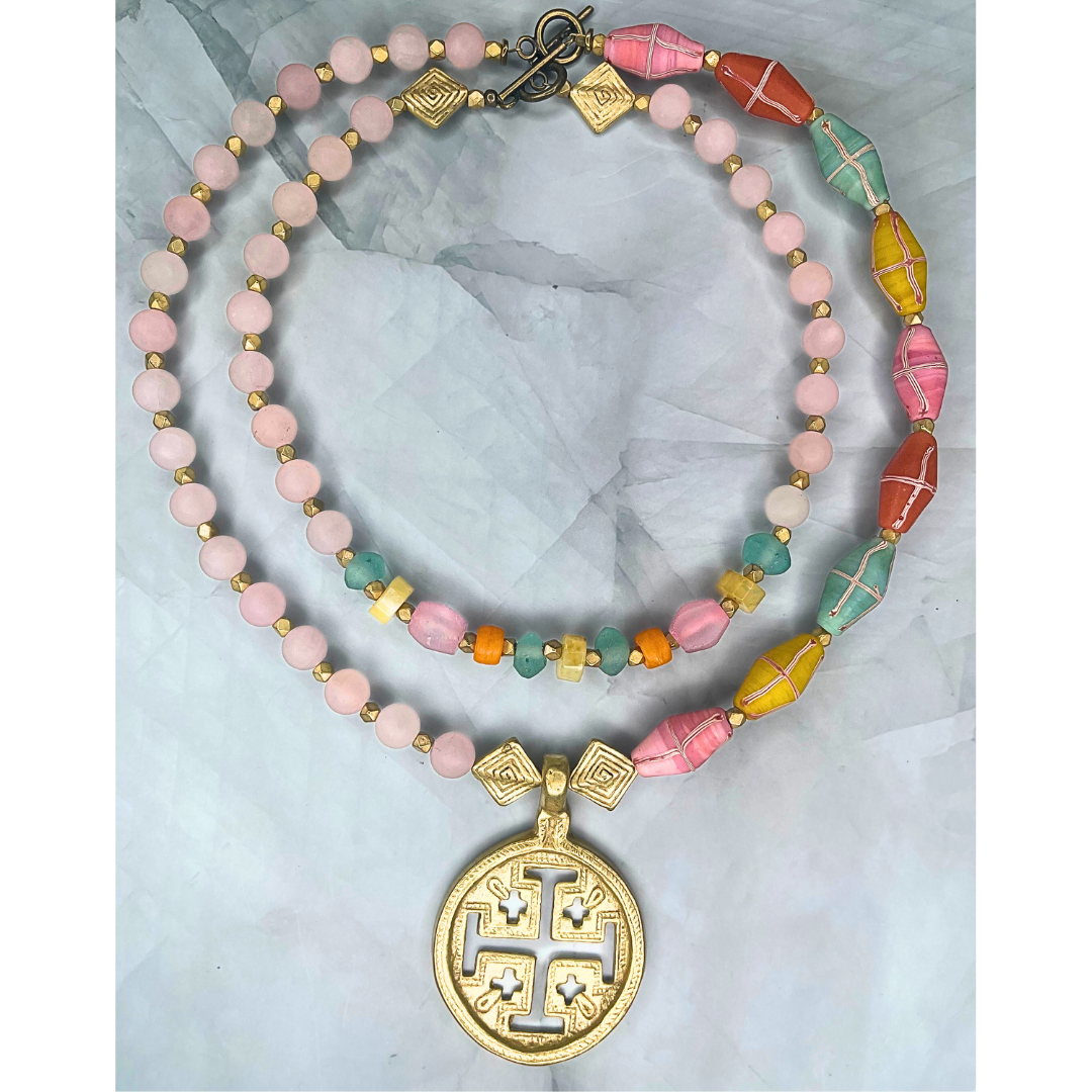 Collar Magia rosada