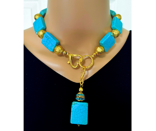 Collar Turquesa cuadrada