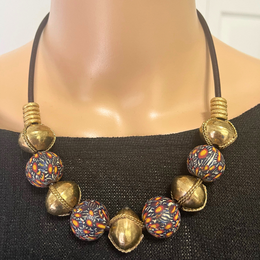Collar Cascabeles dorados