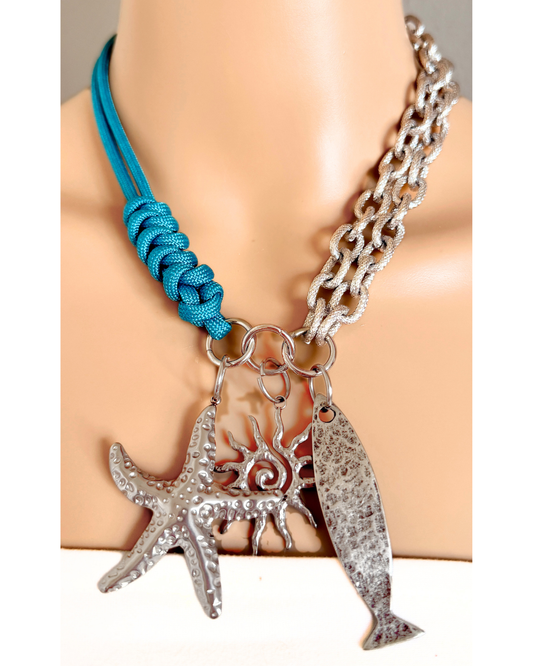 Collar “Isla Libre”