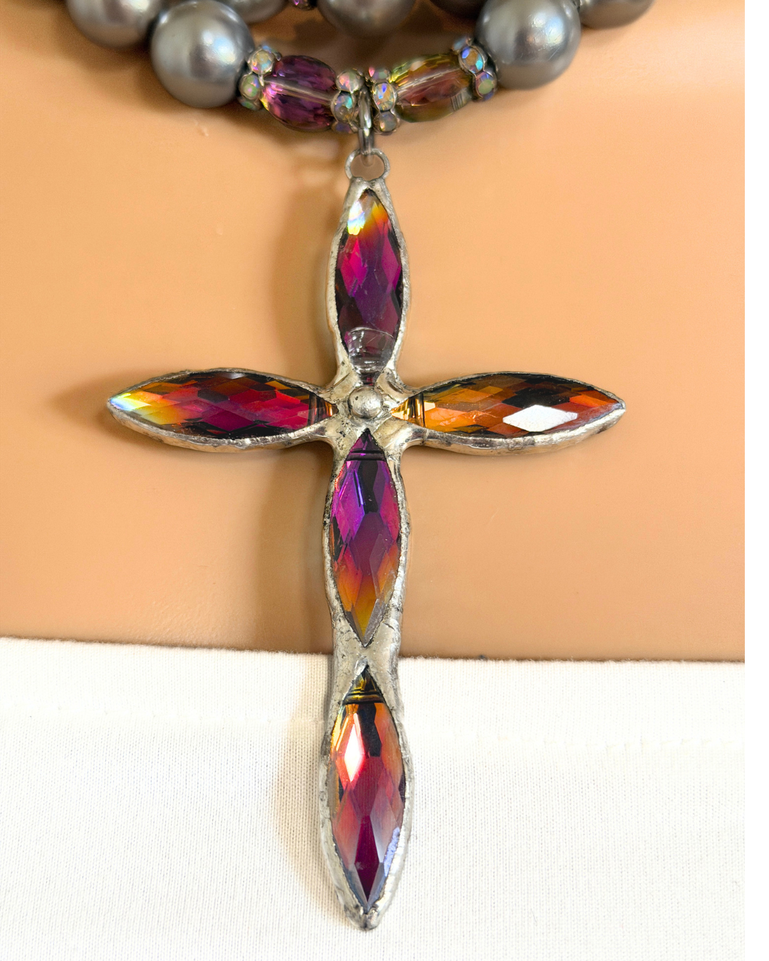 Collar Fe y luz