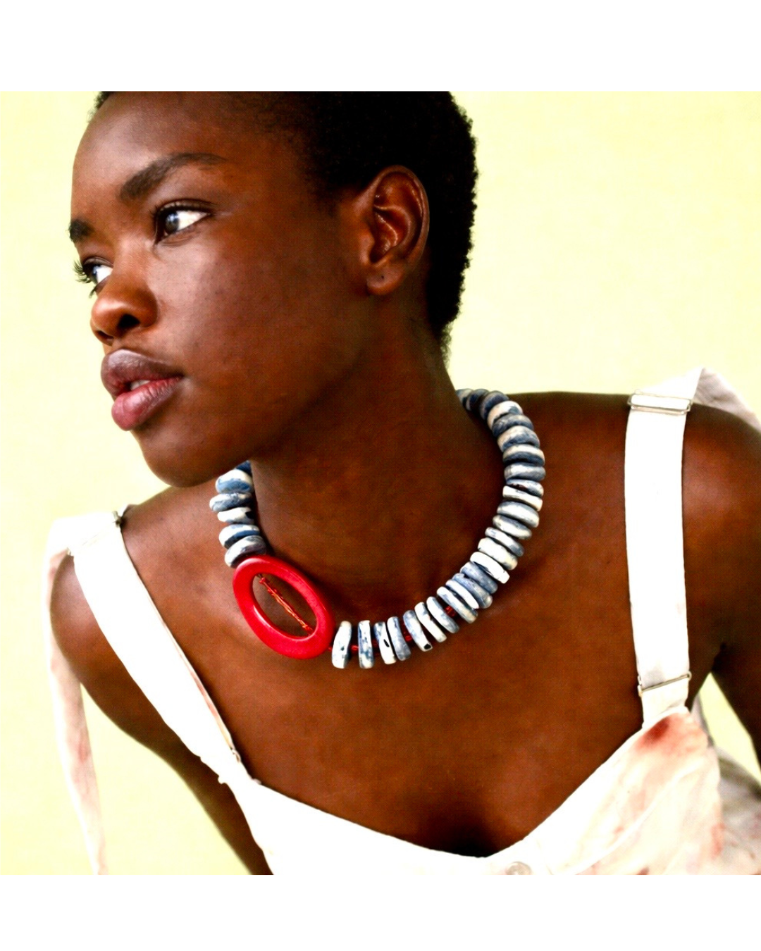 Collar Tribal Moderno