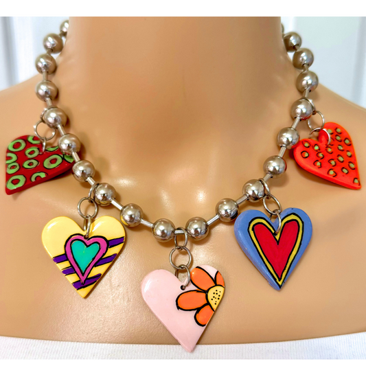 Collar Militar con corazones