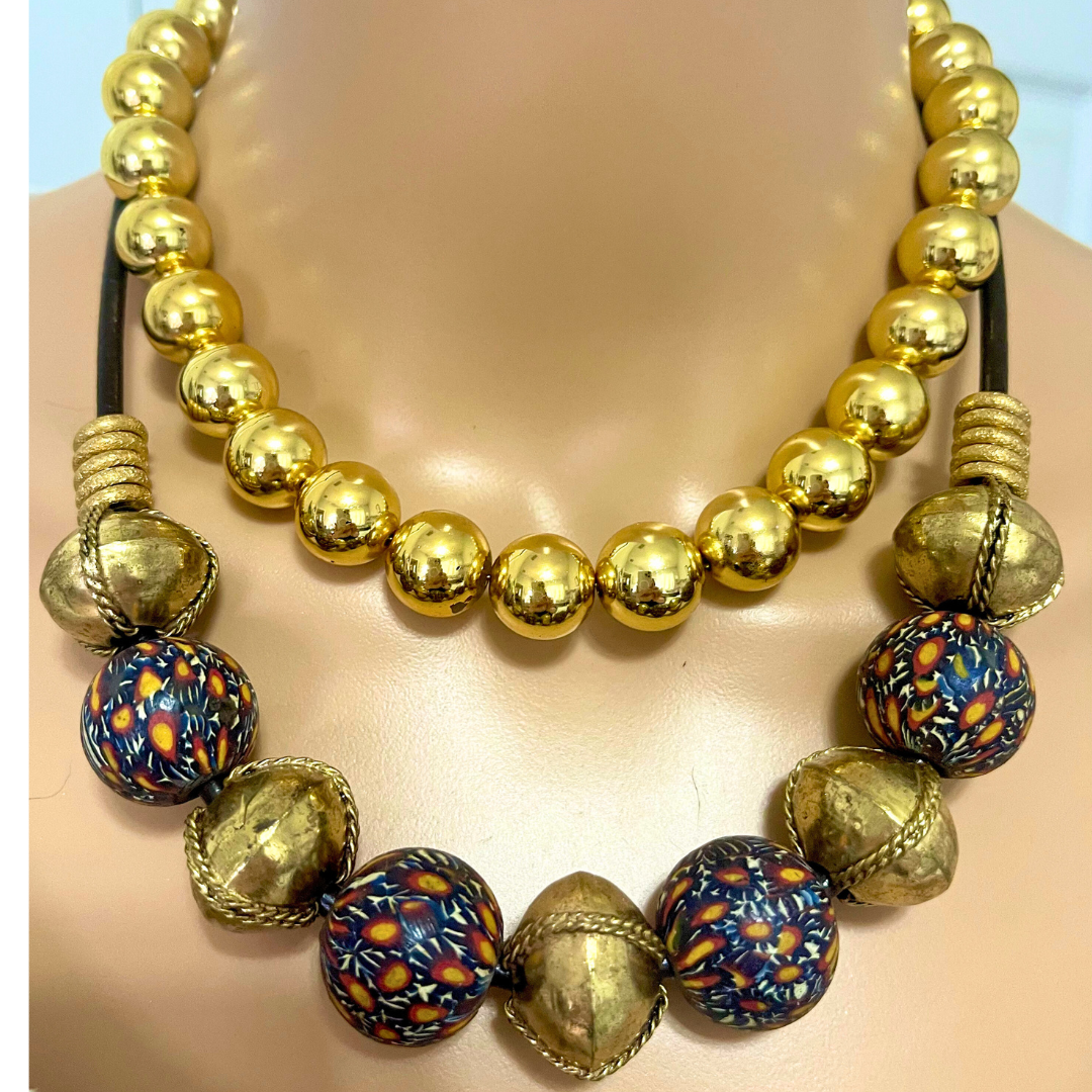 Collar Cascabeles dorados