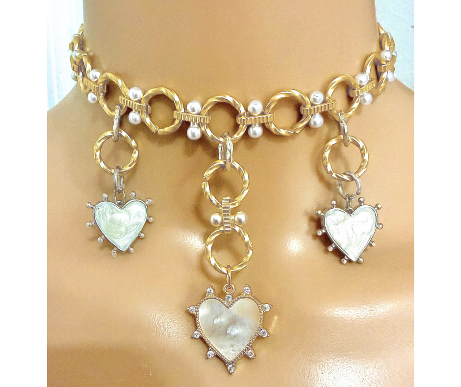 Collar Corazones de luz